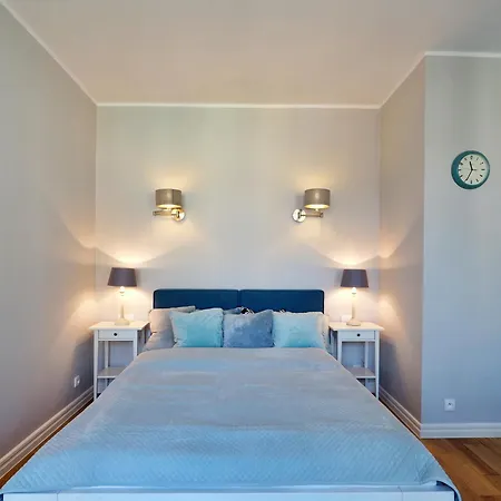 Daire Yonekawa Apartments, Molo & Monte Cassino *